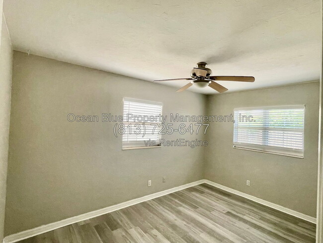 Building Photo - 104 Emerald Ln