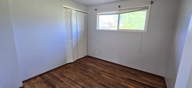 Building Photo - Spacious 3 Bedroom Home in North Corvallis