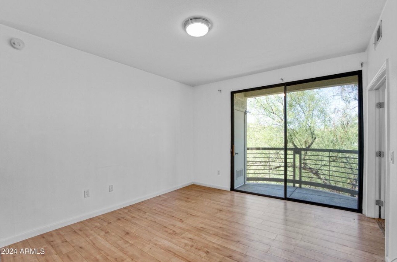 Building Photo - 6900 E Princess Dr