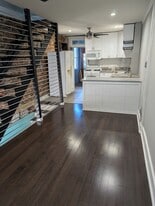 Building Photo - 3415 Pleasant Pl