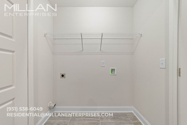 Building Photo - New Construction Modern Home With Open Floor Plan, Whte Cabintery and Primary Bedroom Suite