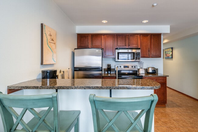 Building Photo - 322 W Woodin Ave