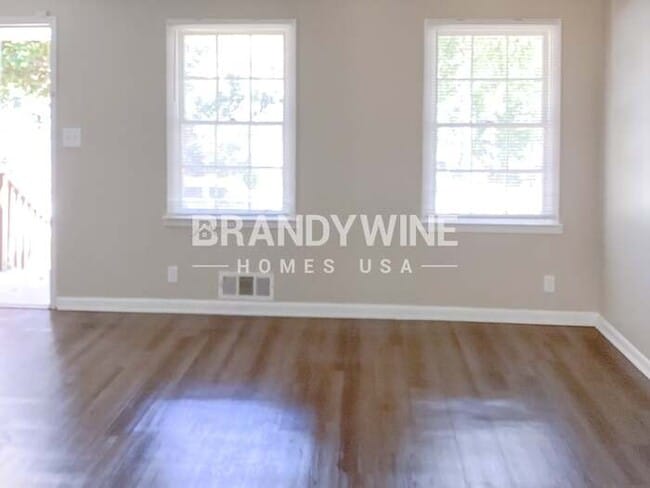 Building Photo - 5257 Norman Blvd