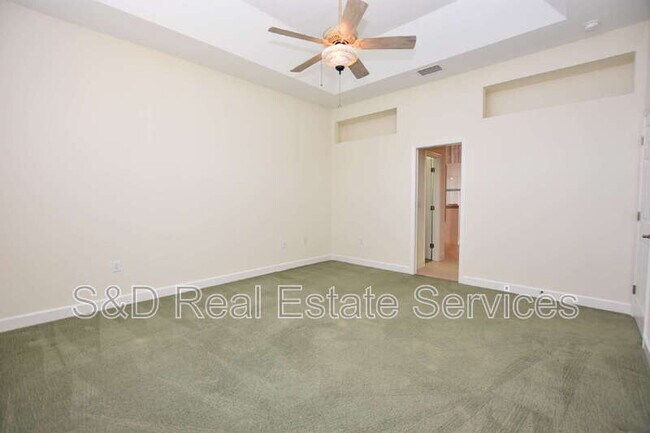 Building Photo - 4435 Winding Oaks Cir