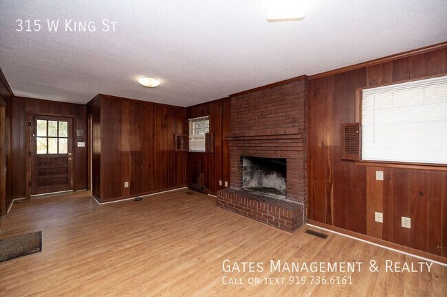 Building Photo - 315 W King St