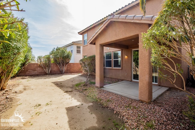 Building Photo - Spacious Two-Story 5Bdm 2.5Ba Home with Private Backyard in Summerlin.