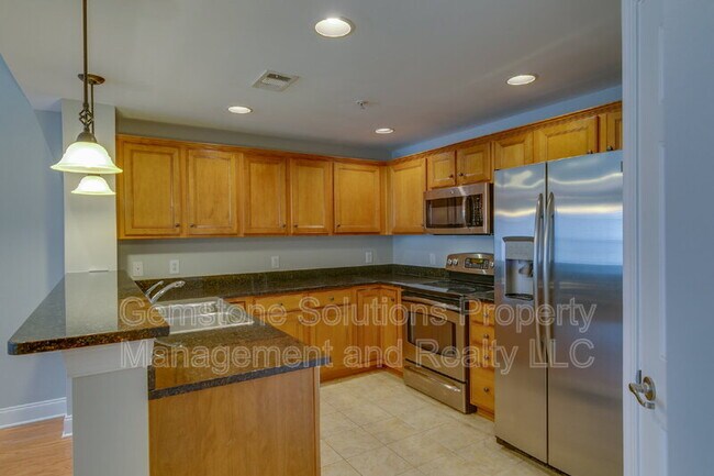 Building Photo - 3201 Aspen Grove Dr