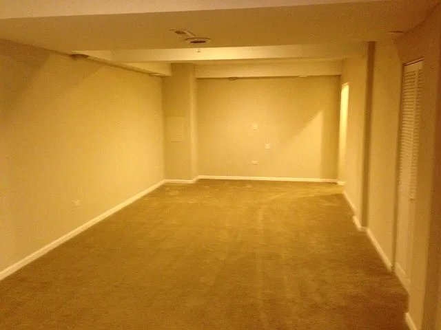 Building Photo - 10 Carrington Cir