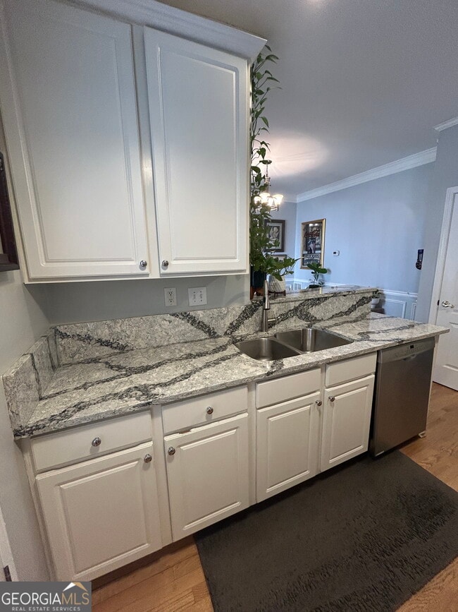 Building Photo - 1580 Commerce Dr