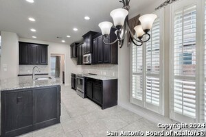 Building Photo - 2882 Coral Sky