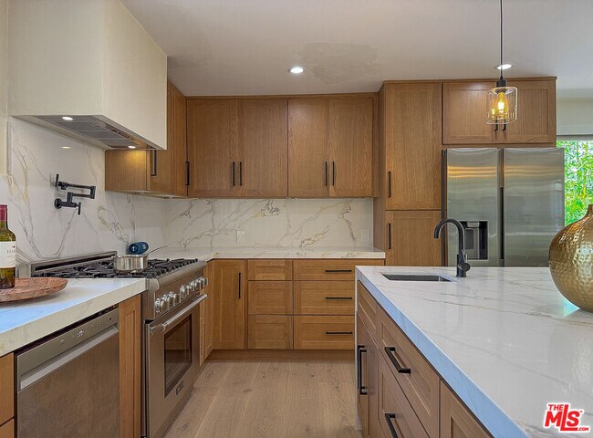 Building Photo - 4108 Valley Vista Ct
