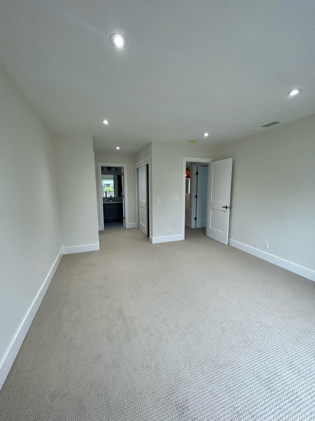 Primary Bedroom - 151 Albert Pl