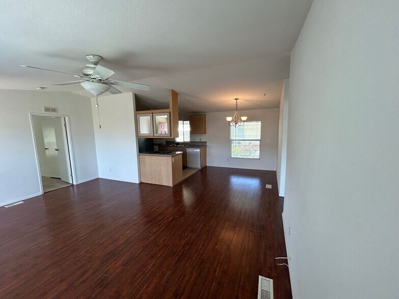 Building Photo - 24 Gitana Ave
