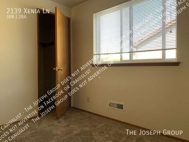 Building Photo - 2139 W Xenia Ln