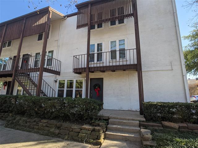Building Photo - 3827 Gilbert Ave
