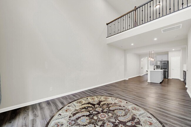 Building Photo - Lovely 3 Bed 3.5 Bath Townhome in Indian L...
