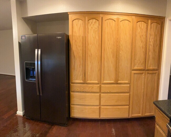 Building Photo - 3605 Swain Dr