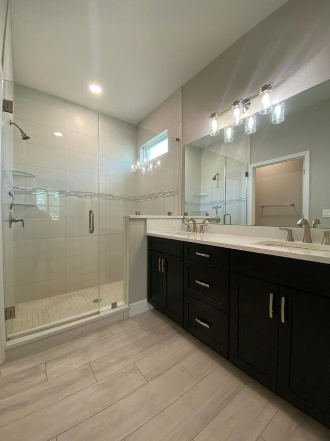 Building Photo - 3/2 in Eagle Marsh of LPGA