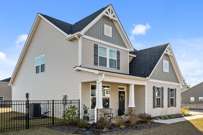 Building Photo - 301 Gander Ct