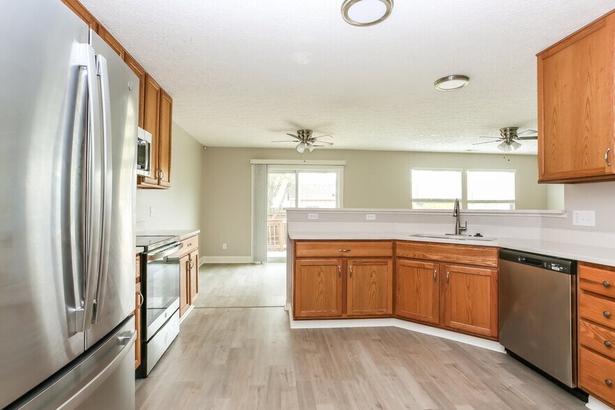 Building Photo - 6245 Jolliff St