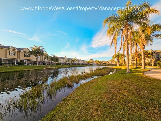 Building Photo - CAROLINA LANDINGS! 2 BEDROOM/2.5 BATH CONDO! SUPER LOCATION- UNIVERSITY PARKWAY