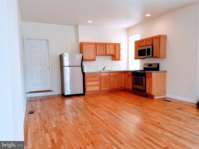 Building Photo - 1951 S 4th St