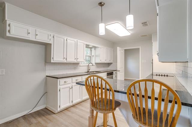 Building Photo - 101 Chestnut St