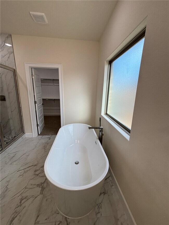 Building Photo - 2604 Bluster Dr