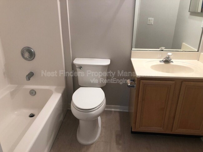 Building Photo - 12857 Chets Creek Dr N