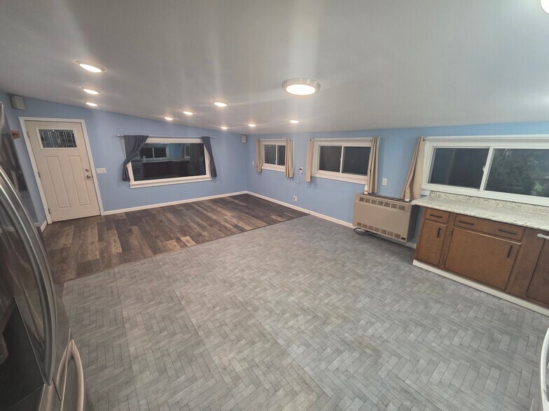 Kitchen Livingroom Open Floor Plan - 117 Arlington Ave