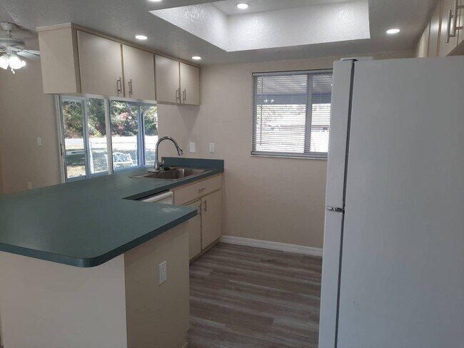 Building Photo - 11239 Blythville Rd