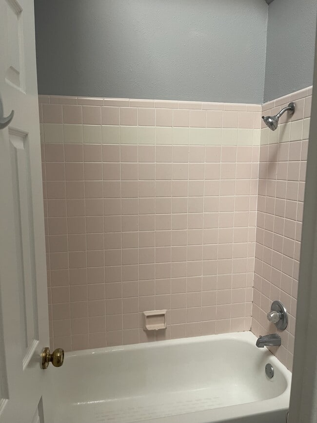 Building Photo - 25118 Flaming Arrow