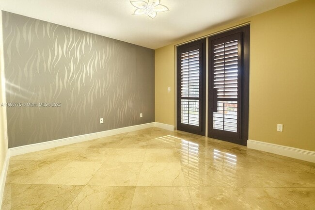Building Photo - 2803 SW 156th Ave
