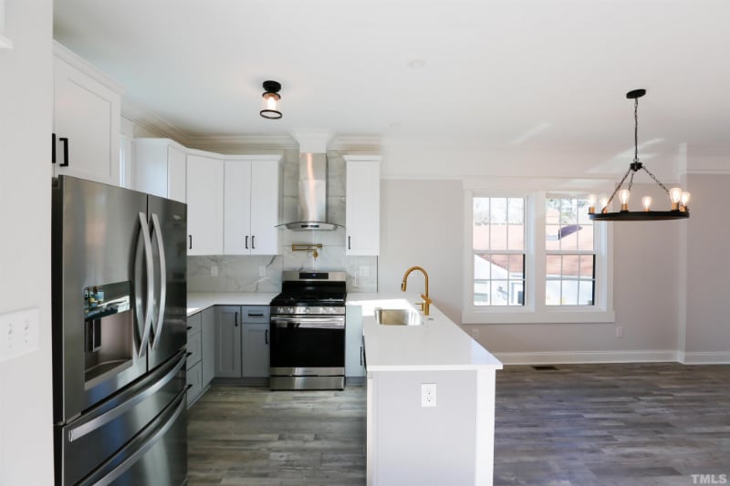 Building Photo - 413 Cecil St