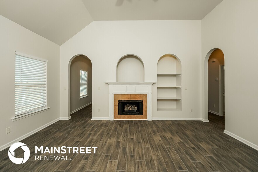 Building Photo - 6459 Southern Trace Dr