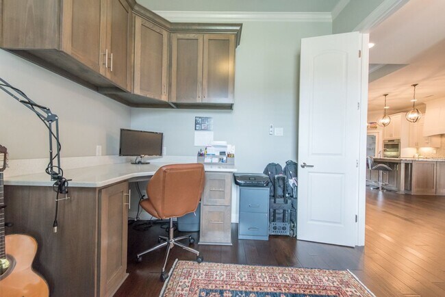 Building Photo - Sherwood Rental