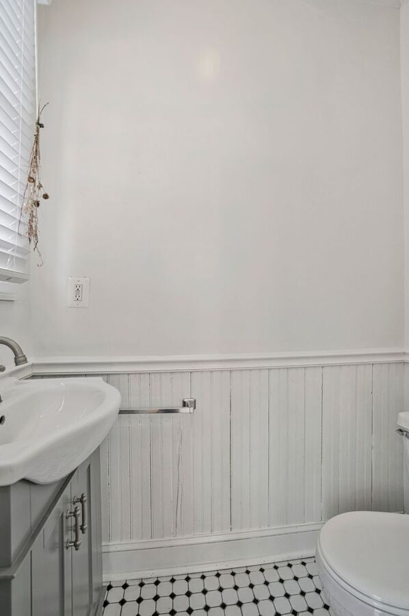 Building Photo - 5309 14th St NW