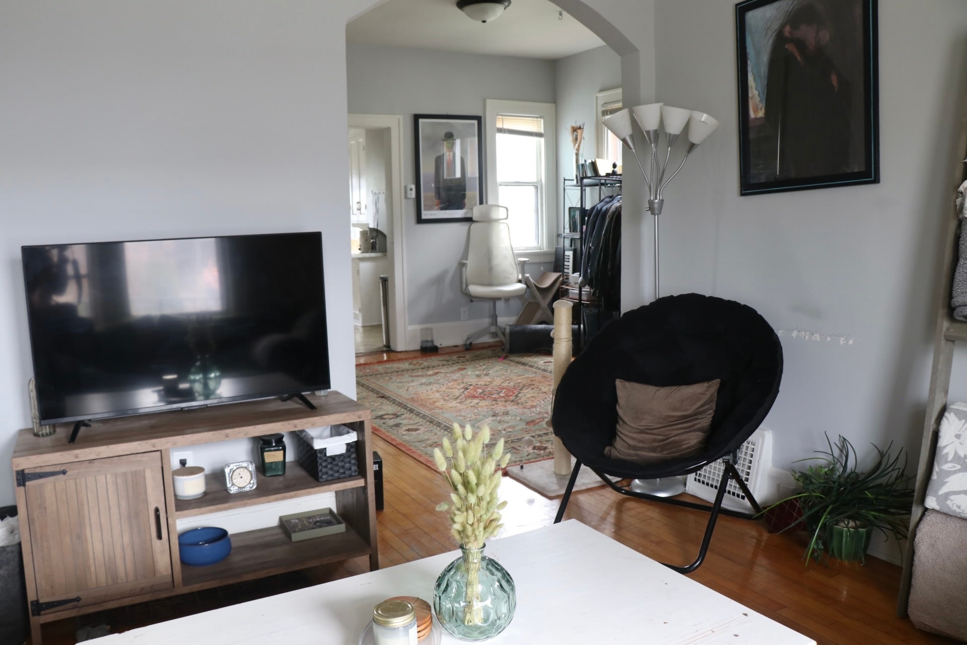 Living Room - 1401 5th St NE