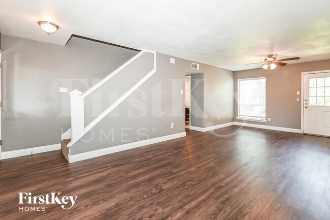 Building Photo - 7709 Texridge Dr