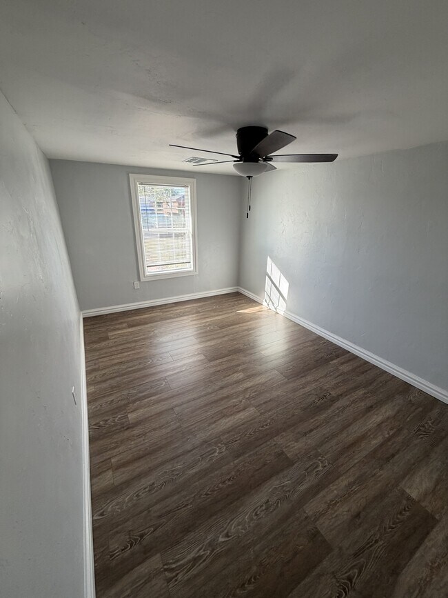 Building Photo - 4769 SE 27th St