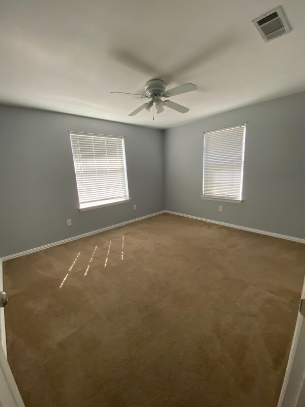 Building Photo - 1704 Cancun Dr