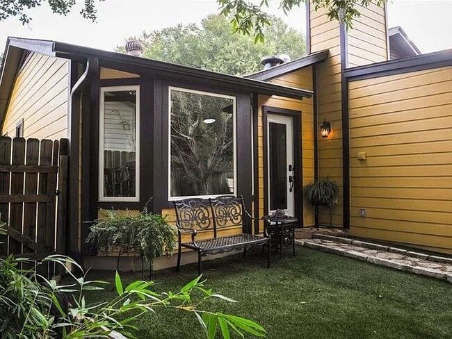 Building Photo - 5809 Avery Island Ave