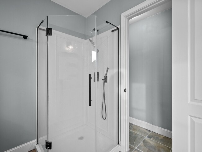 Building Photo - 705 Riva Ridge Rd