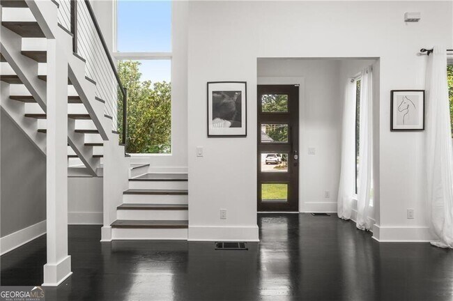 Building Photo - 1756 N Akin Dr NE