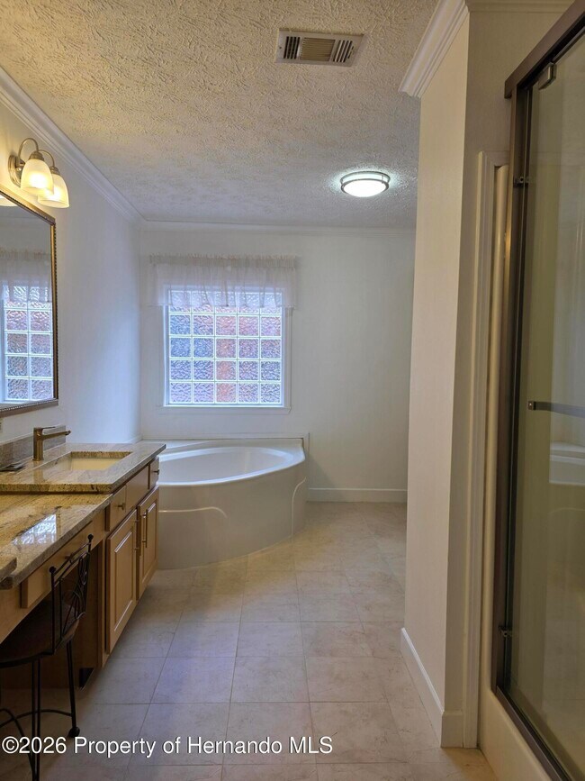 Building Photo - 7416 Grove Rd