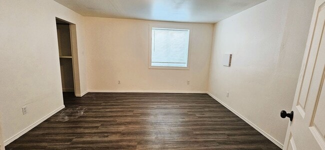 Building Photo - 3 bedroom Post Falls Home with 30x30 Shop