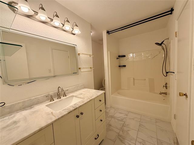 Building Photo - 4205 Fernleaf Dr