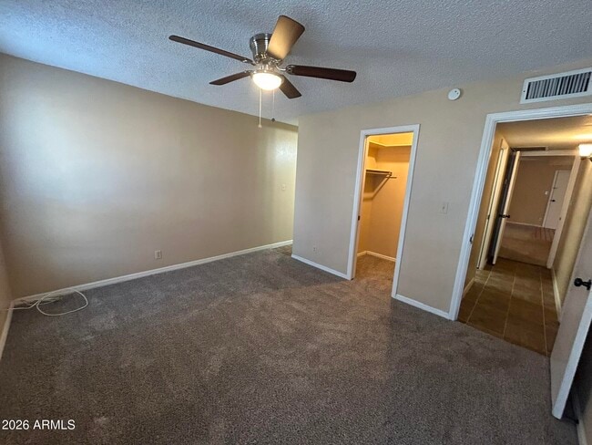 Building Photo - 512 W Malibu Dr