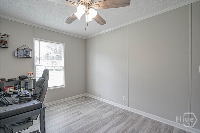 Building Photo - 75 Willow Ln