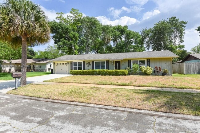 Building Photo - 781 Little Pine Dr